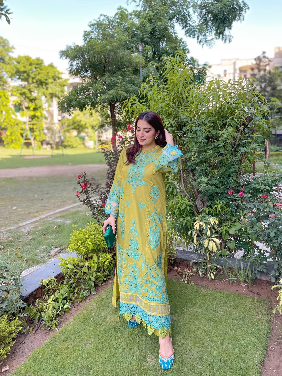 Women's 2pc Stitched UnStitched Lawn Stylish Dress