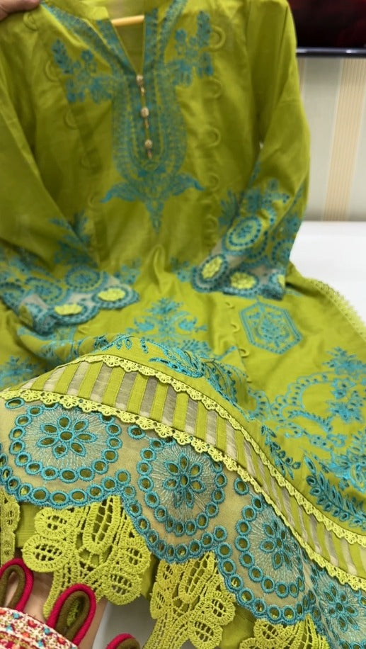 Women's 2pc Stitched UnStitched Lawn Stylish Dress