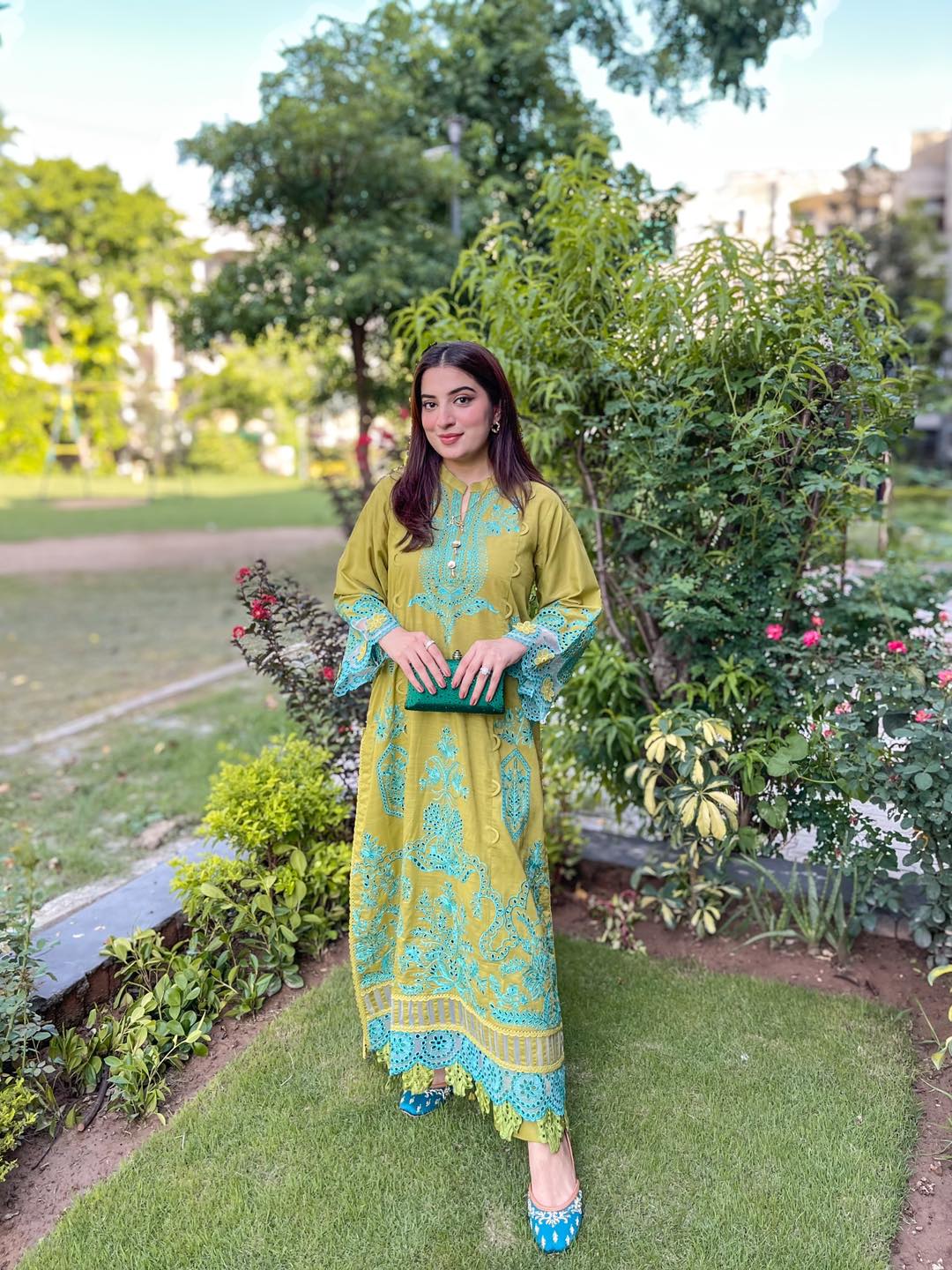 Women's 2pc Stitched UnStitched Lawn Stylish Dress
